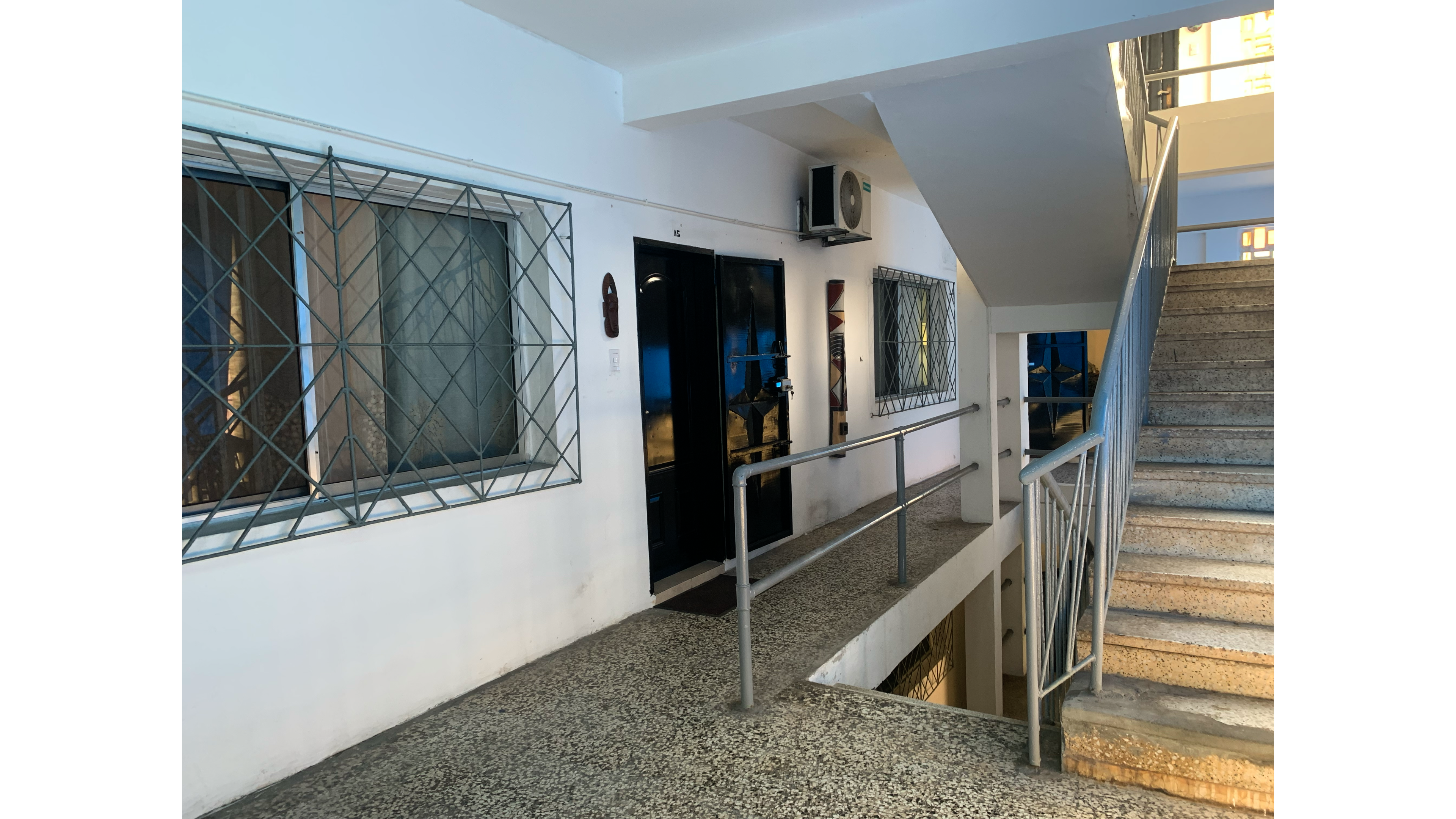 Maryland Guesthouse Monrovia Exterior photo